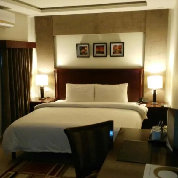 Hotel One Super, Islamabad，位于伊斯兰堡的酒店