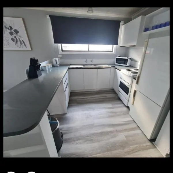 Zeehan 3 bedroom house，位于Zeehan的酒店