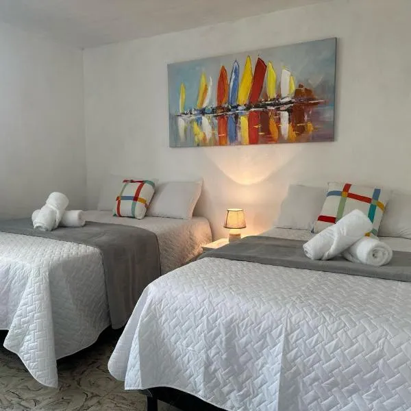 Casa Los Lirios，位于Estación Pamplona的酒店