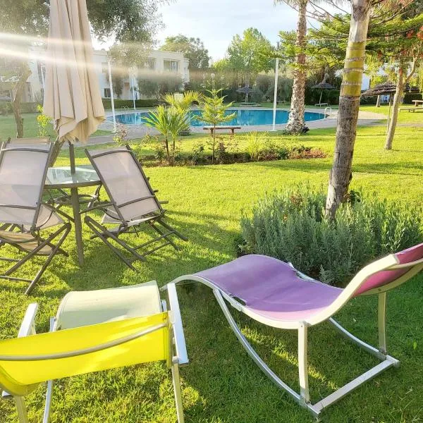 Duplex Reposant avec piscine au Andalines Golf Royal Fès，位于Dar Ito Lahssene的酒店