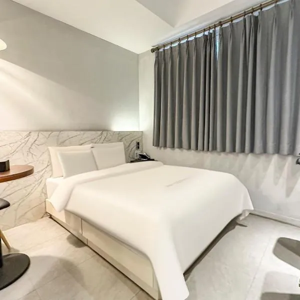 Hotel Yaja Terminal Branch，位于龙仁市的酒店