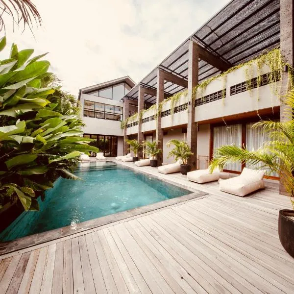 TheHub Pererenan Coworking, Pool and Rooftop，位于坎古的酒店