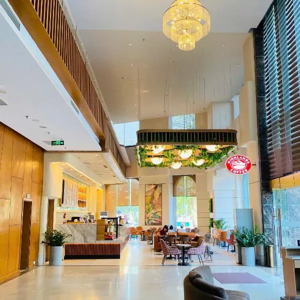 Muong Thanh Cua Dong Hotel，位于荣市的酒店