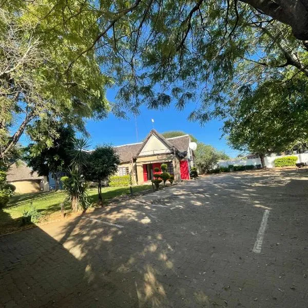 Ntshe River Lodge，位于弗朗西斯敦的酒店