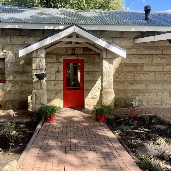 Bella Rosa Cottage，位于克拉伦斯的酒店