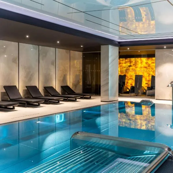 Radisson Hotel & Apartments Gdansk，位于格但斯克的酒店