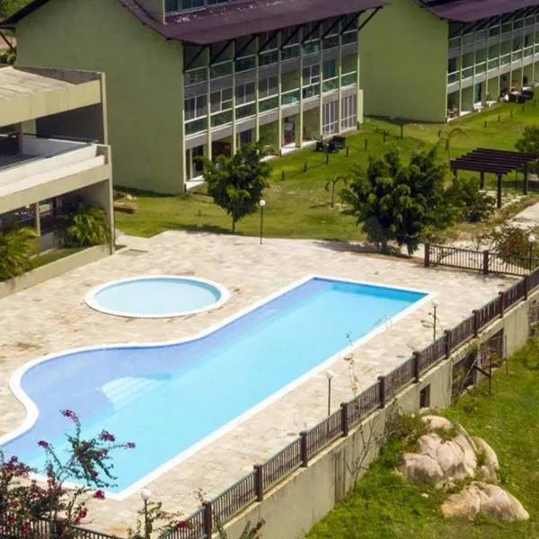 Flat em Gravatá - Villa Monte Castelo，位于Sairé的酒店