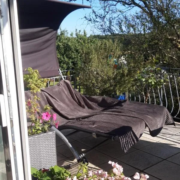 Appartement entier LEA avec petit déjeuner，位于Hilsprich的酒店