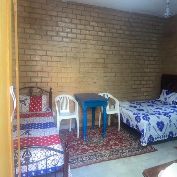 SJ Kololi Apartments Senegambia Area，位于Sere Kunda的酒店