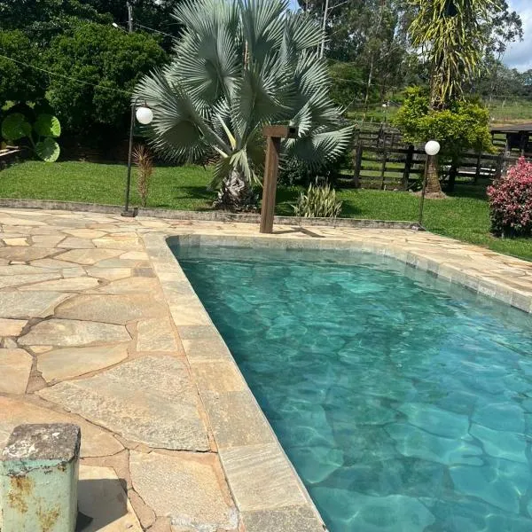 Fazenda Engenho，位于皮雷诺波利斯的酒店