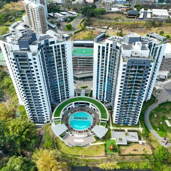 Modern Apartment located in Trendy San Jose Condo，位于圣何塞的酒店