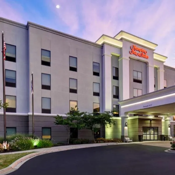 Hampton Inn & Suites Columbia South Fort Meade Area，位于哥伦比亚的酒店