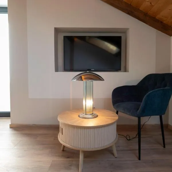 La petite chambre vosgienne，位于Aydoilles的酒店