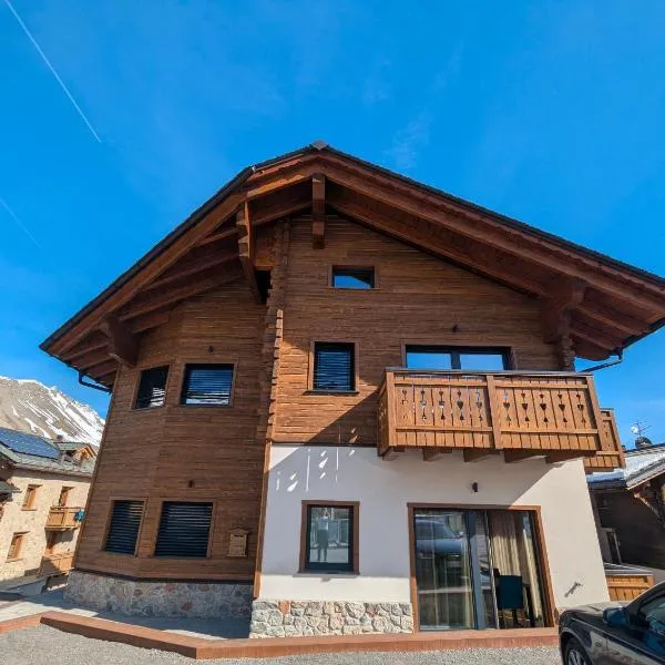 Chalet Kb，位于利维尼奥的酒店