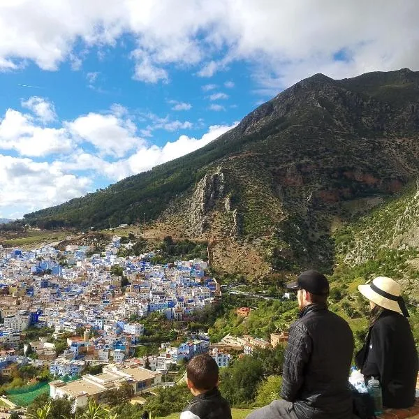 Blue House Town，位于舍夫沙万的酒店