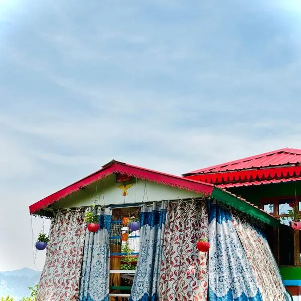 The Chakras Valley Homestay，位于宾萨尔的酒店