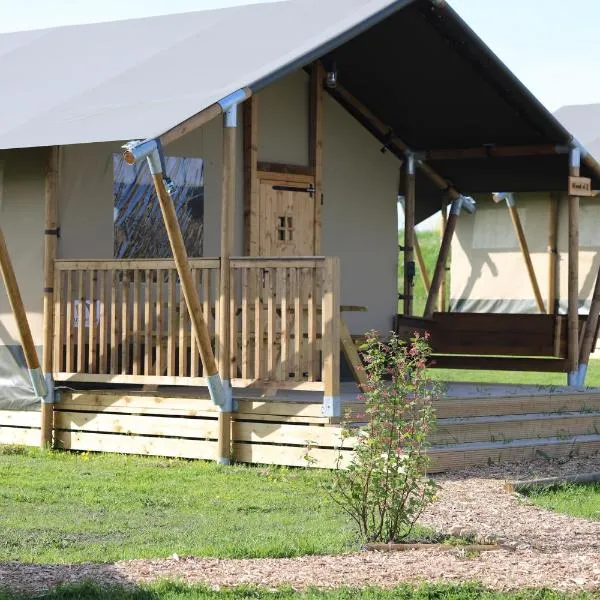 Safaritent Wood met tuinzicht，位于Nieuwe Wetering的酒店
