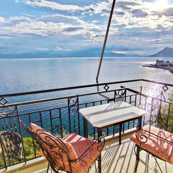 Eugenie's Apartment，位于卢特拉艾季普苏的酒店