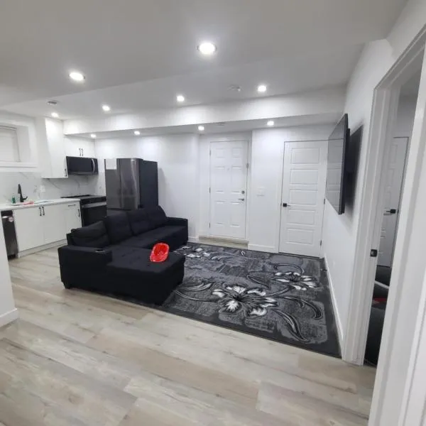 Carrington Cozy Suite, Calgary，位于Calgary的酒店