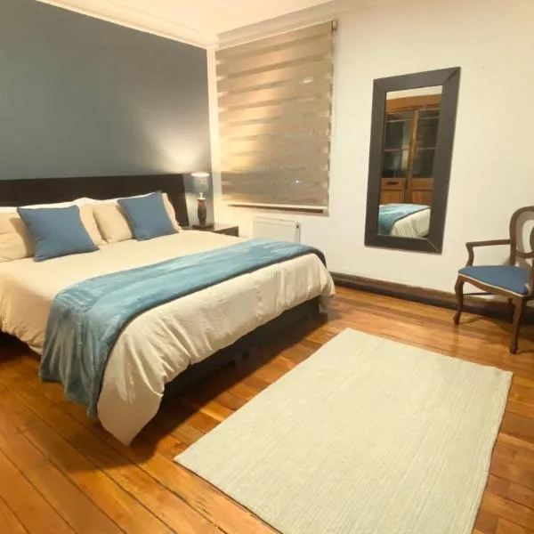Cozy Place Hostal，位于圣地亚哥的酒店