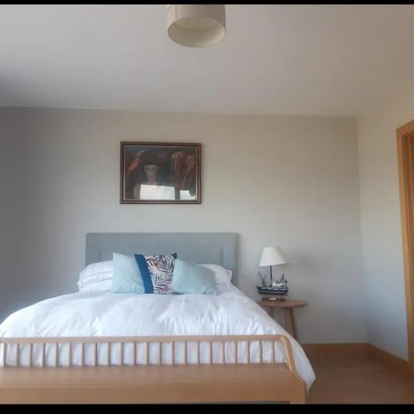 Cois Cuan，位于Ballynagaul的酒店
