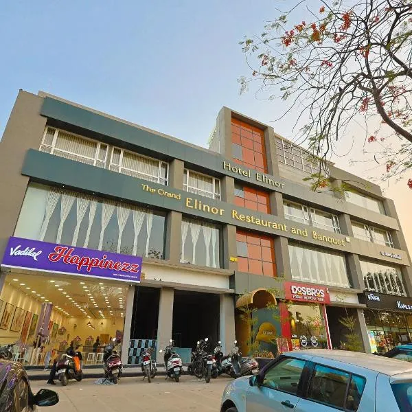 Hotel Elinor，位于Khodiār的酒店