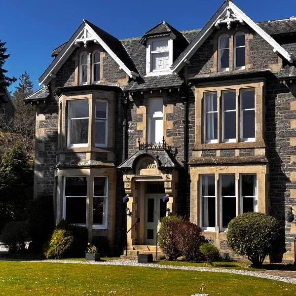 McInnes House rooms with breakfast，位于金尤西的酒店