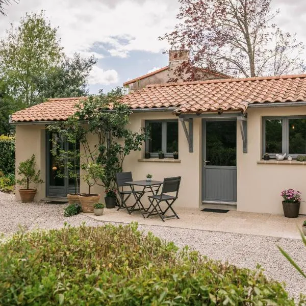 La Maison de Dom，位于Le Loroux-Bottereau的酒店