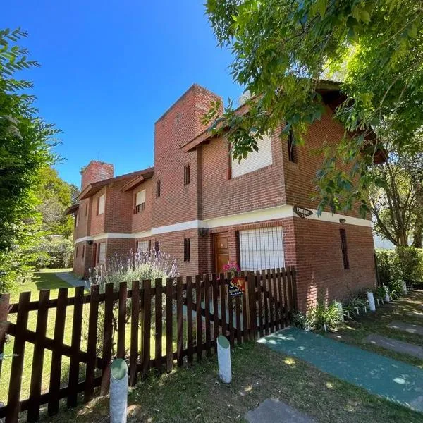 CentauroDuplex，位于皮纳马尔的酒店