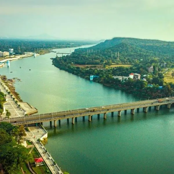 VITS Kamats Resort, Silvassa，位于锡尔瓦萨的酒店