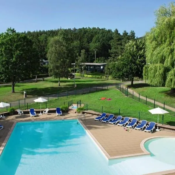 Hotel Parc Les Cigognes，位于Albé的酒店
