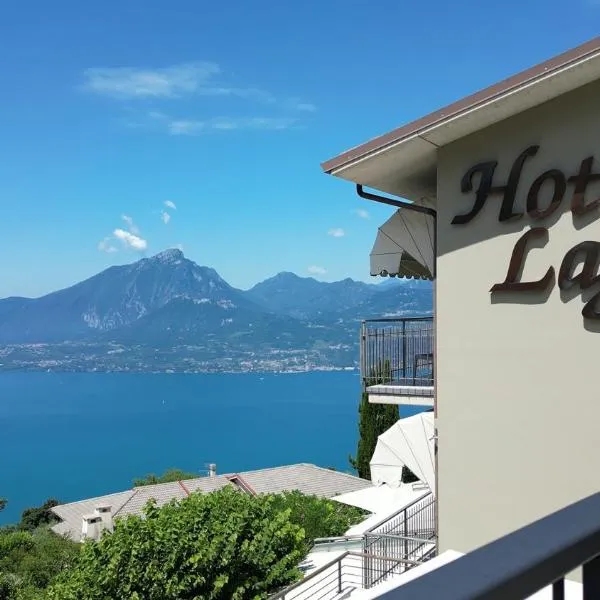 Hotel Laguna，位于圣奇诺·迪·蒙塔尼亚的酒店