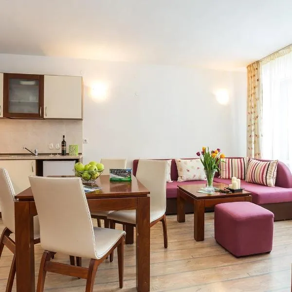 Fantastic 1-bedroom apartment Stream Resort，位于潘波洛沃的酒店