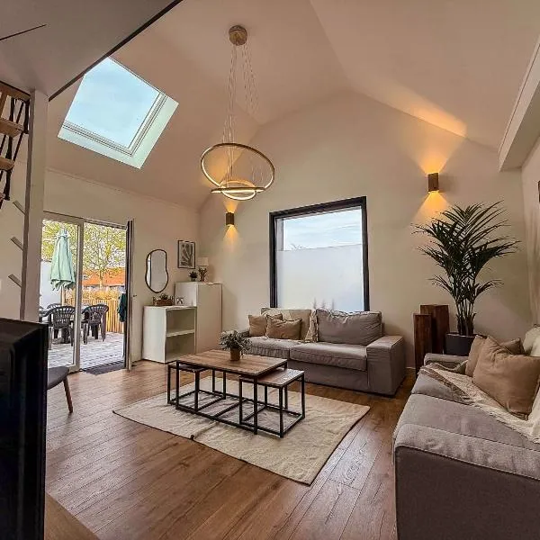 Maison avec jardin à 50m du Lac，位于Ardres的酒店