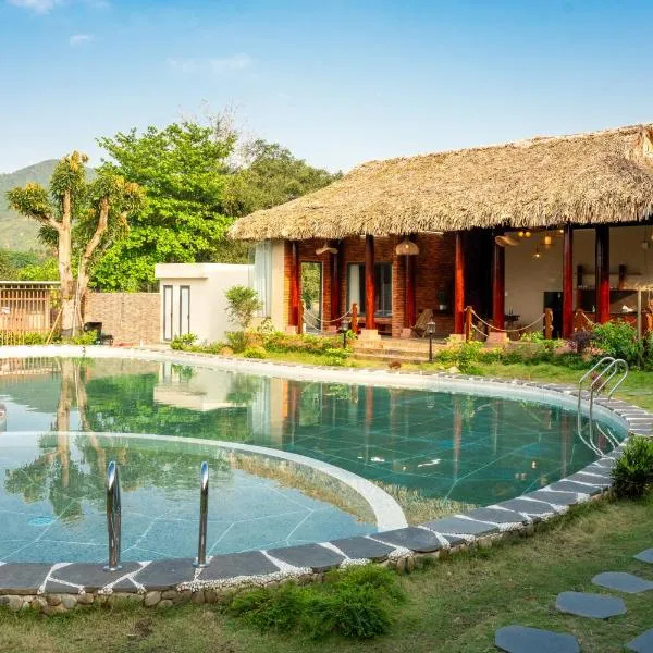 Lá Retreat near Ba Na Hills，位于Thôn Phước Sơn的酒店