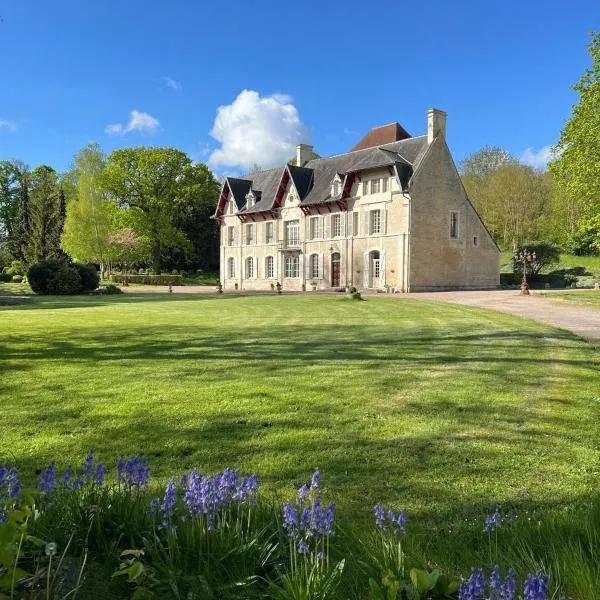 Château du Mesnil Soleil , gites et chambres d'hôtes，位于Damblainville的酒店