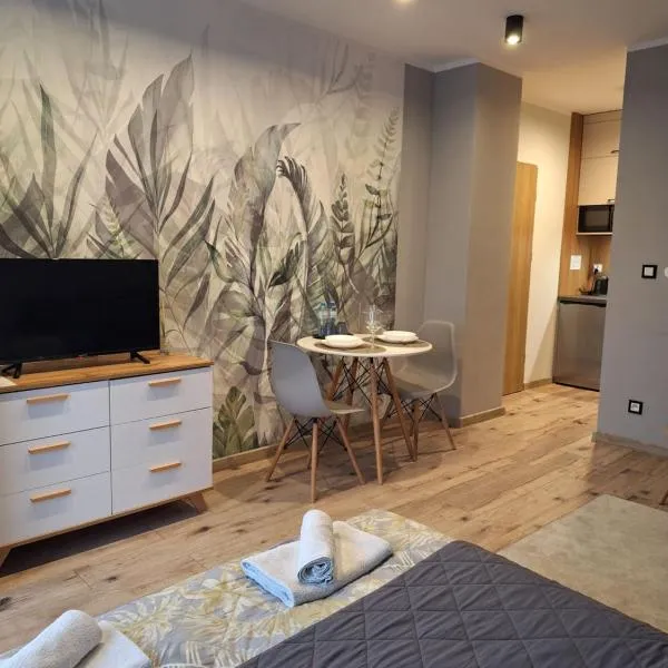 Apartamenty Dębowy Zakątek w Dolinie Baryczy，位于米利奇的酒店