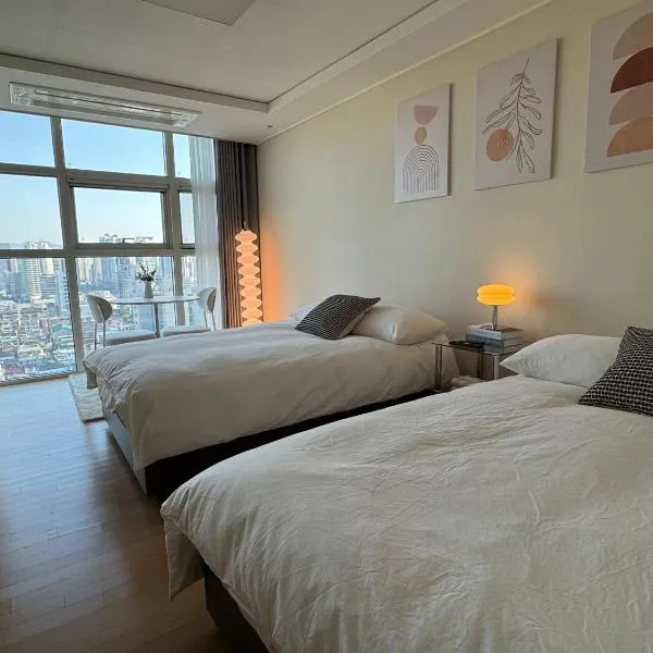 Seoul Station Studio-City View，位于首尔的酒店