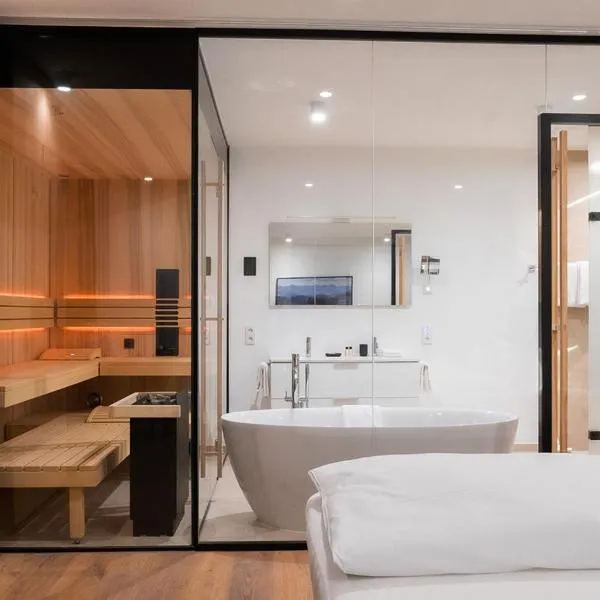 Staufen Chalets am Schlossberg mit Oberstaufen PLUS und PLUS GOLF，位于上施陶芬的酒店