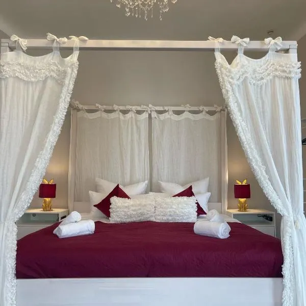 Boutique-Apartment Liebelei Miesbach, zentral, Terrasse, Parkplatz，位于米斯巴赫的酒店