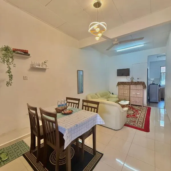 Best homestay in Kuala Perlis，位于玻璃市港口的酒店