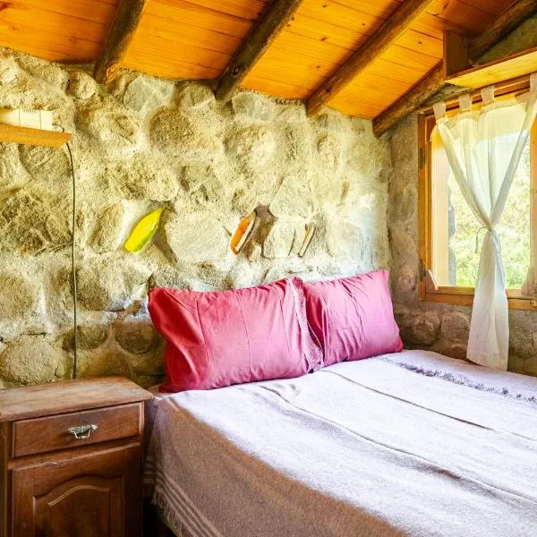 Cabaña de Piedras en La Llave，位于圣哈维尔的酒店