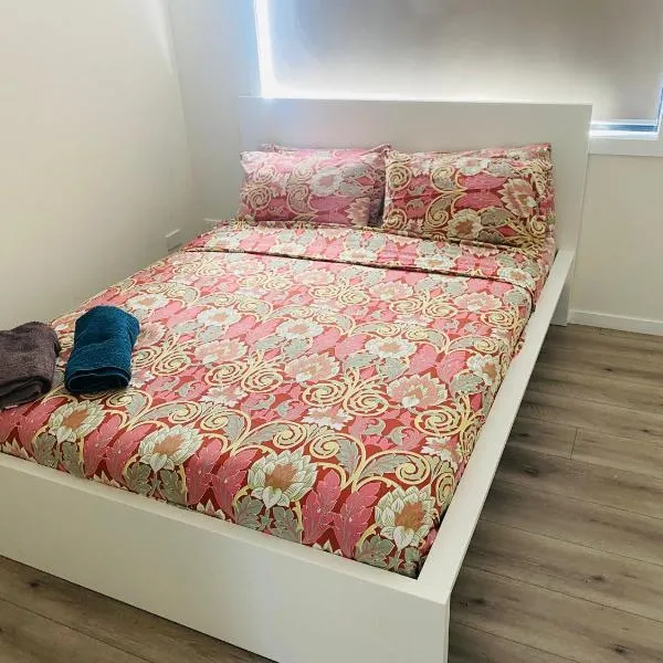 Luxe Nest，位于Rockbank的酒店