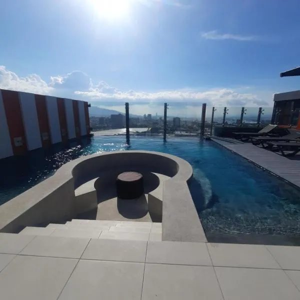 Nuevo y moderno loft en Bö Escalante，位于圣何塞的酒店