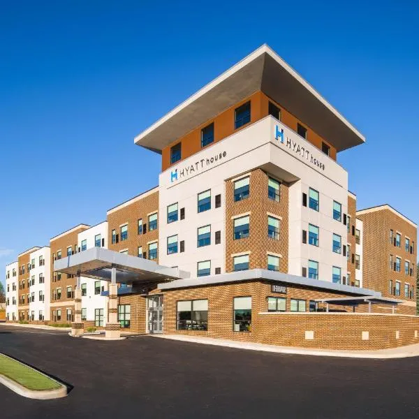 Hyatt House Auburn Hills/Detroit，位于Lake Angelus的酒店