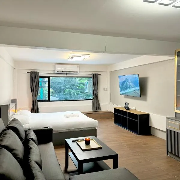 Berlin Haus，位于暖武里府的酒店