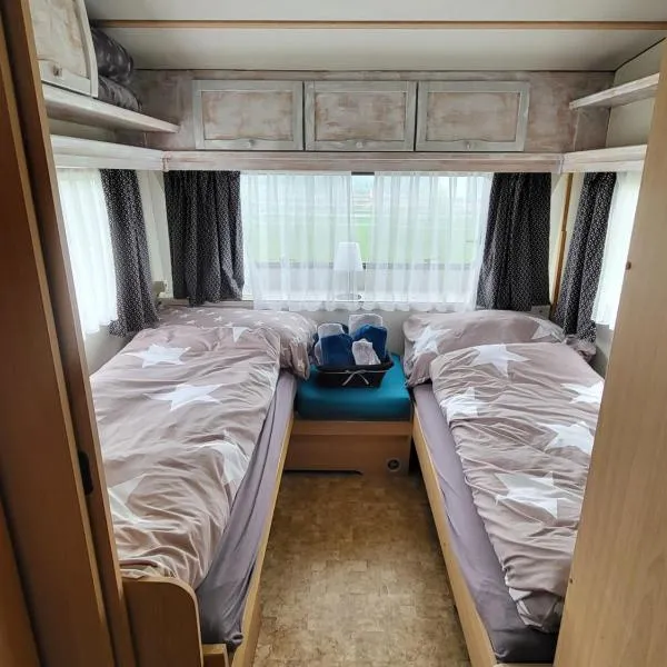 Dani's Wohnwagen B&B，位于拉姆森的酒店
