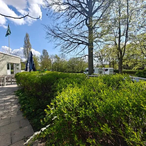 Frederiksværk Camping & Hostel，位于弗雷德里克斯伐克的酒店