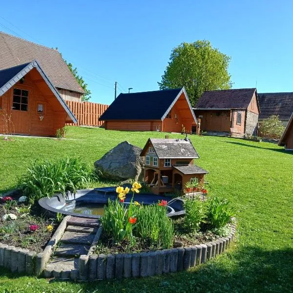 Bei Zittau Ferienwohnung Frieda mit Camping Familien, und Biker Hütten am Zittauer Gebirge，位于齐陶的酒店