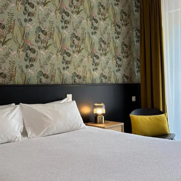 Logis Hôtel Restaurant Grand Hôtel de Lyon，位于瓦尔莱班的酒店